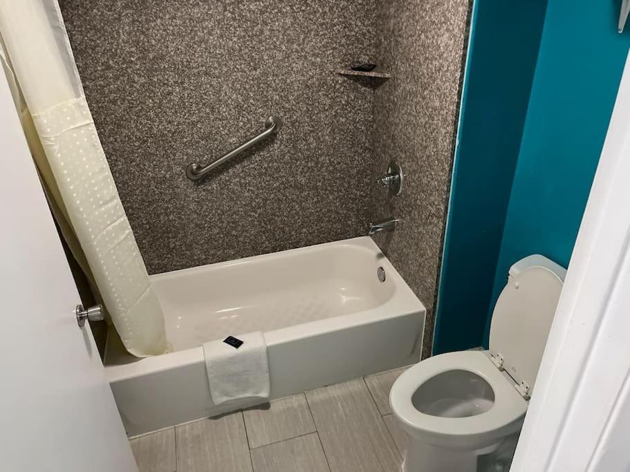 Hotel 2 Double Bed Studio 109 & Hot Tub Livingston Exteriér fotografie